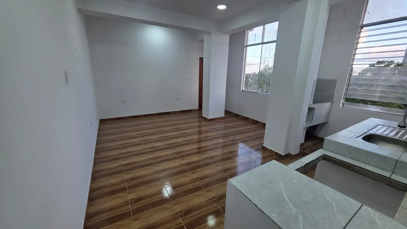 🏠ALQUILER DE HERMOSO DEPARTAMENTO DE ESTRENO CON FINOS ACABADOS EN 3ER PISO EN PUCALLPA❗🏡